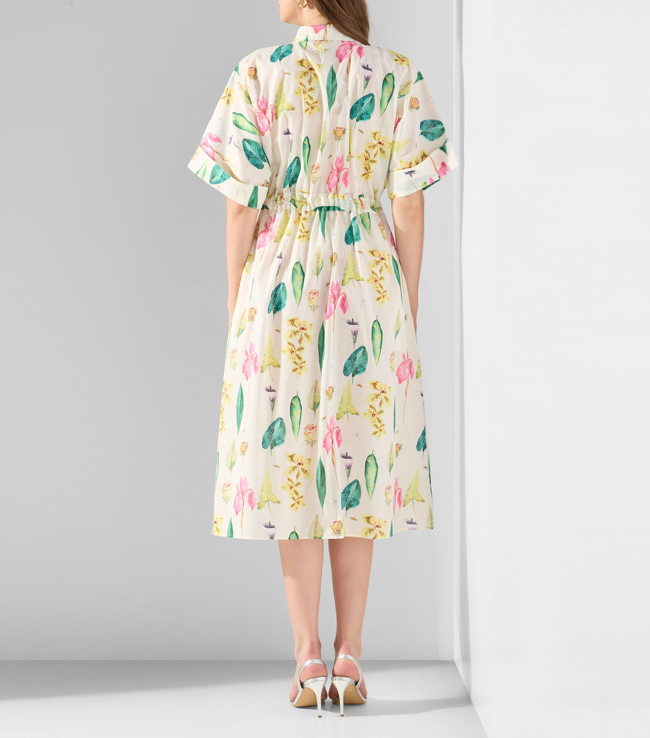Vestido midi estampado Mujer
